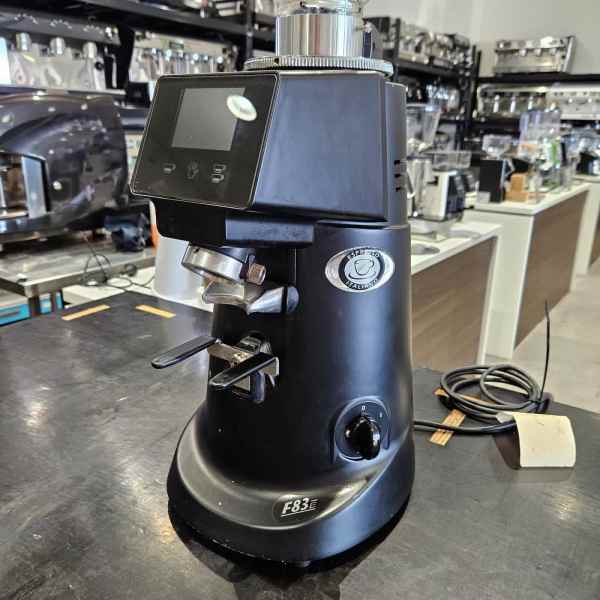 Pre Owned Fiorenzato F83E Electric On Demand Coffee Bean Grinder - Image 3