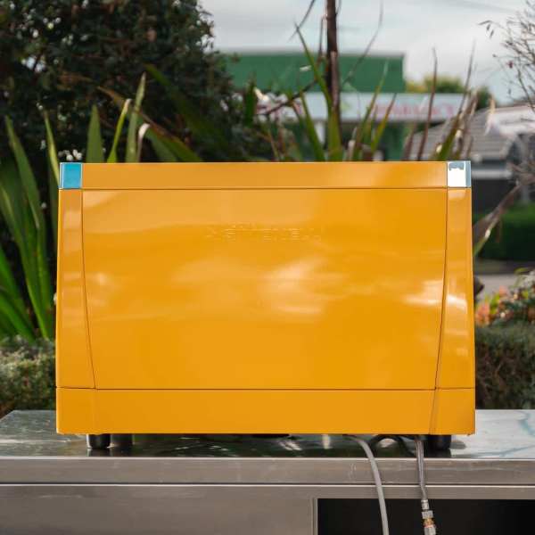 Coffee Cart & Nuova Simoneli Aurelia T3 Multiboiler Coffee Machine - Image 3