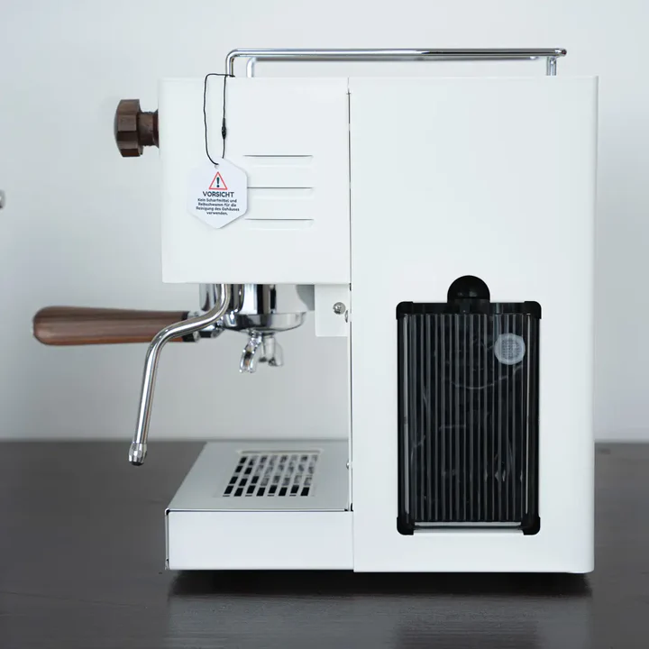 QuickMill Pippa & Piccola Coffee Machine & Grinder Package (White) - Image 2