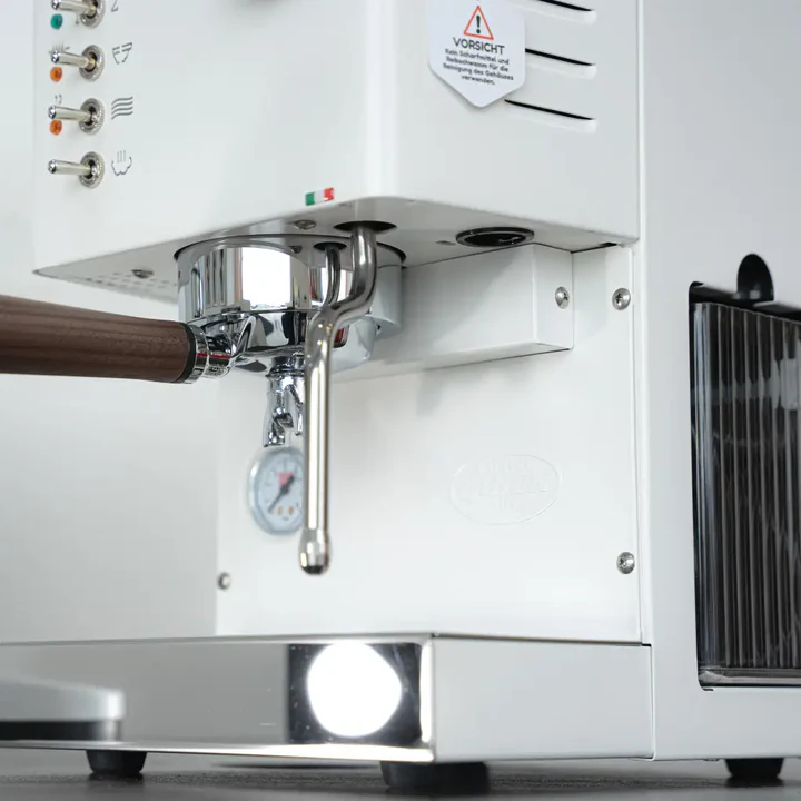 QuickMill Pippa & Piccola Coffee Machine & Grinder Package (White) - Image 3