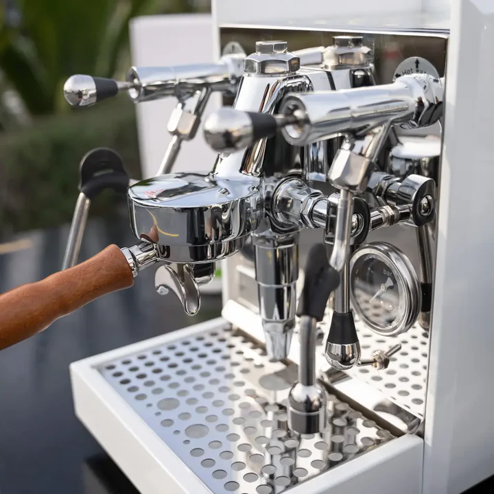 Bellezza Francesca in Custom White With Mazzer Mini Grinder & Accessories Package - Image 5