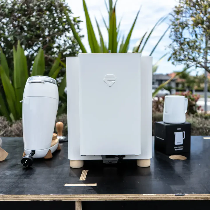 Lelit Bianca V3 with The Niche Zero Retention & Precision Single Dose Package - Image 4