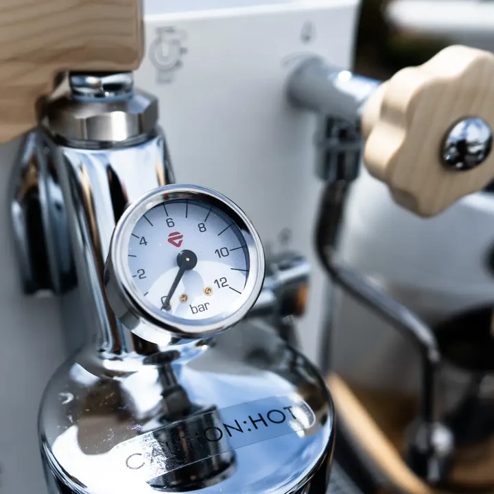 Lelit Bianca V3 with The Niche Zero Retention & Precision Single Dose Package - Image 6